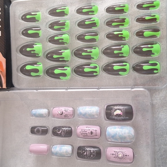 Halloween Nail Art Set - 24 PK - Picture 8 of 10